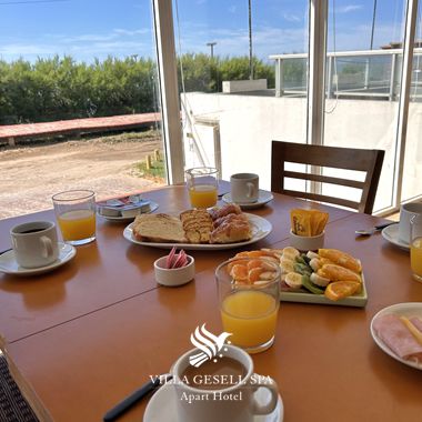 Desayuno tipo continental